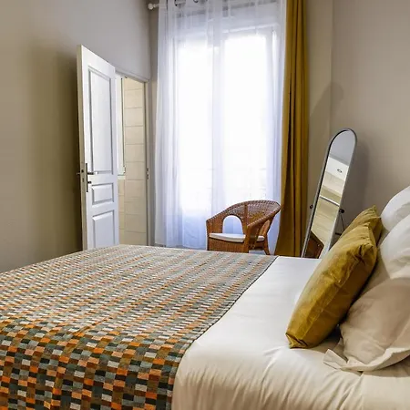 Monkey 2 Salles Bain Et 1 Wc Hypercentre 6 Pers アパート